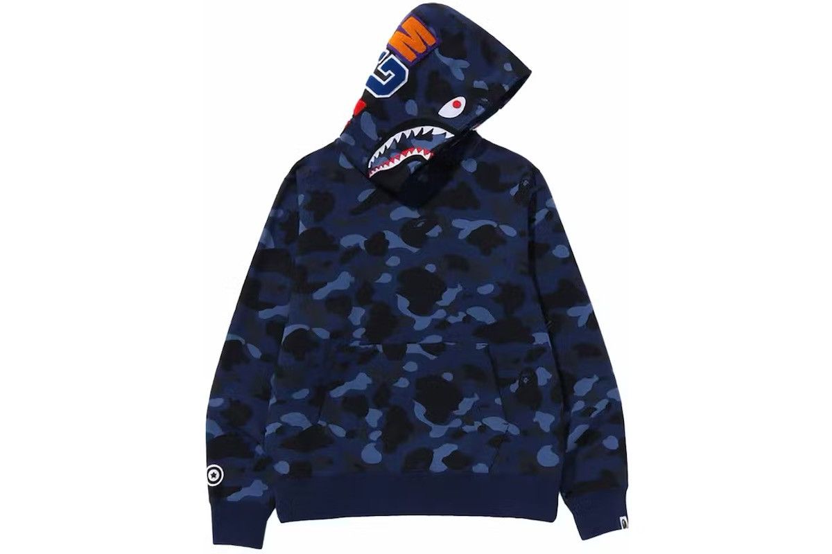 Bape BAPE Color Camo Shark Pullover Hoodie Navy Size US S / EU 44-46 / 1 - 1 Thumbnail