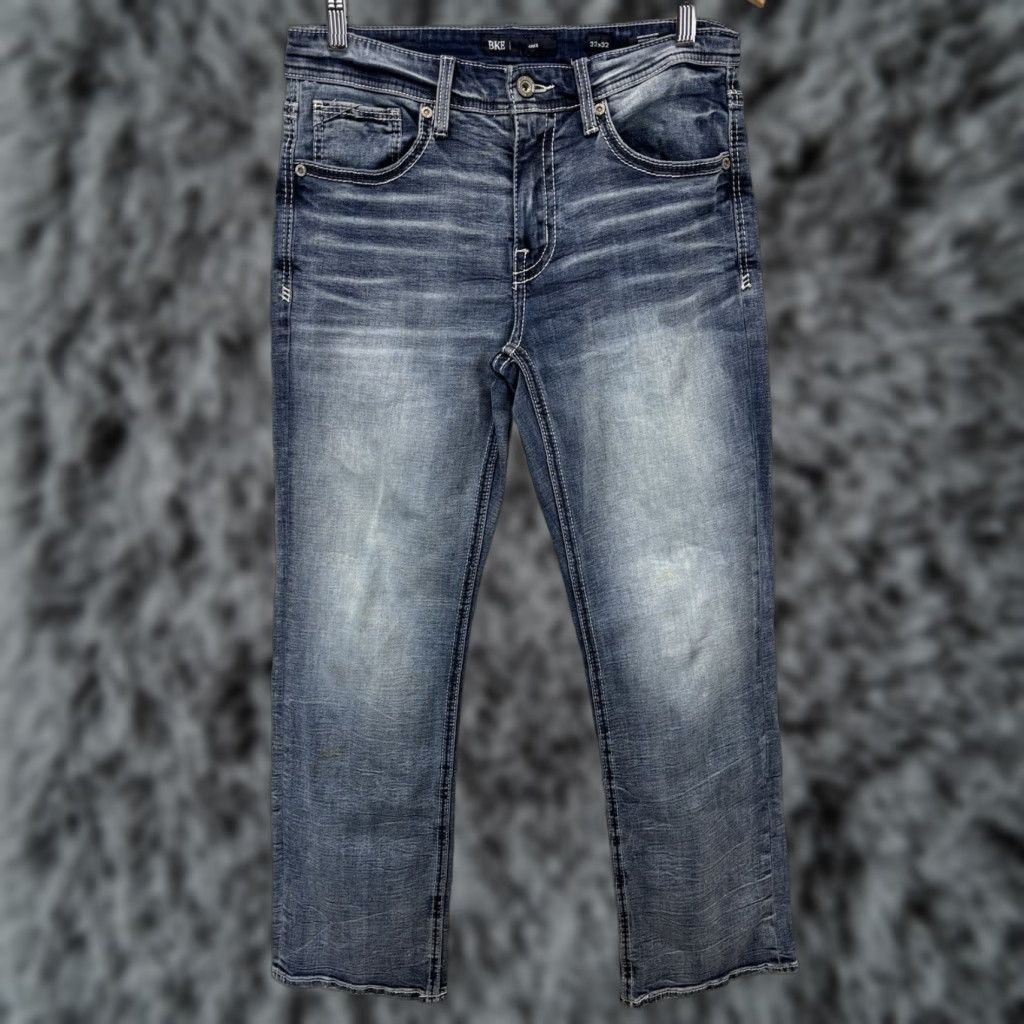 BKE BKE Jake Jeans Mens 32x32 32x30.5 Blue Denim Straight Leg Medium Wash 5-Pocket Style Belt Loops Regular Rise Mid Inseam 30.5 Cotton Denim Jacket? Size US 32 / EU 48 - 1 Thumbnail