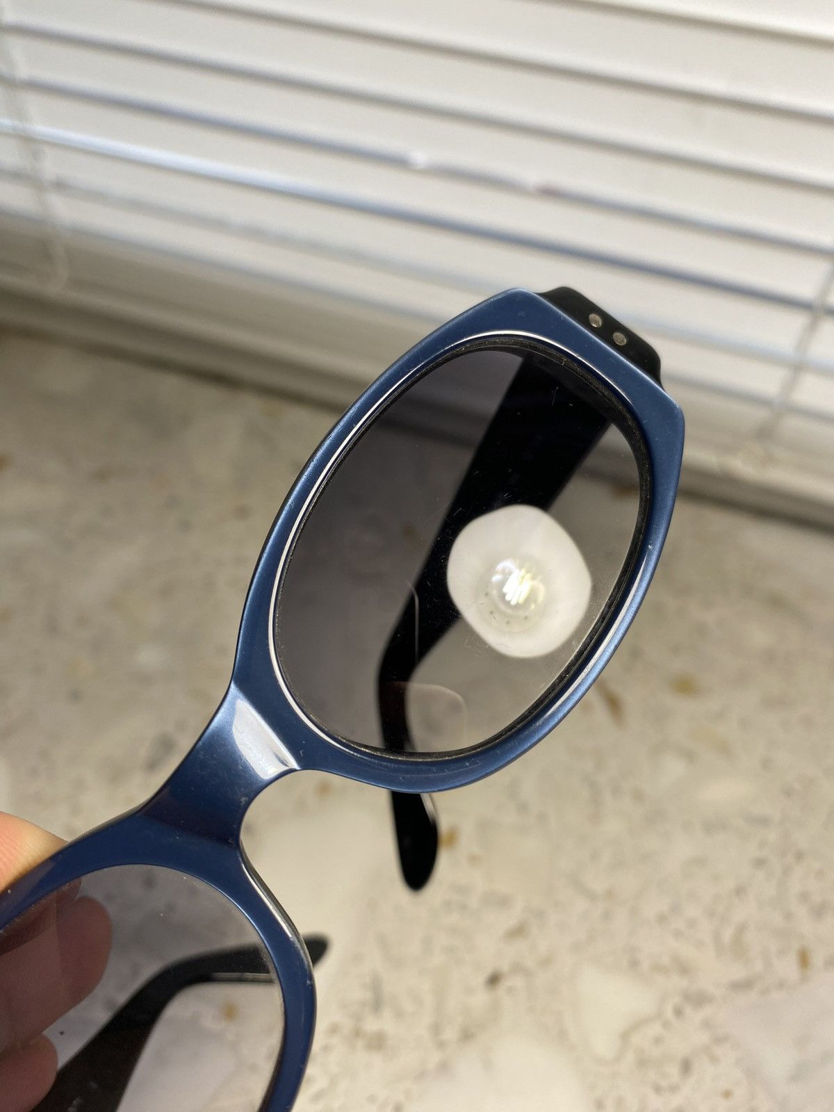 Vintage Silver Logo G Vintage Gucci Sunglasses Size ONE SIZE - 9 Thumbnail