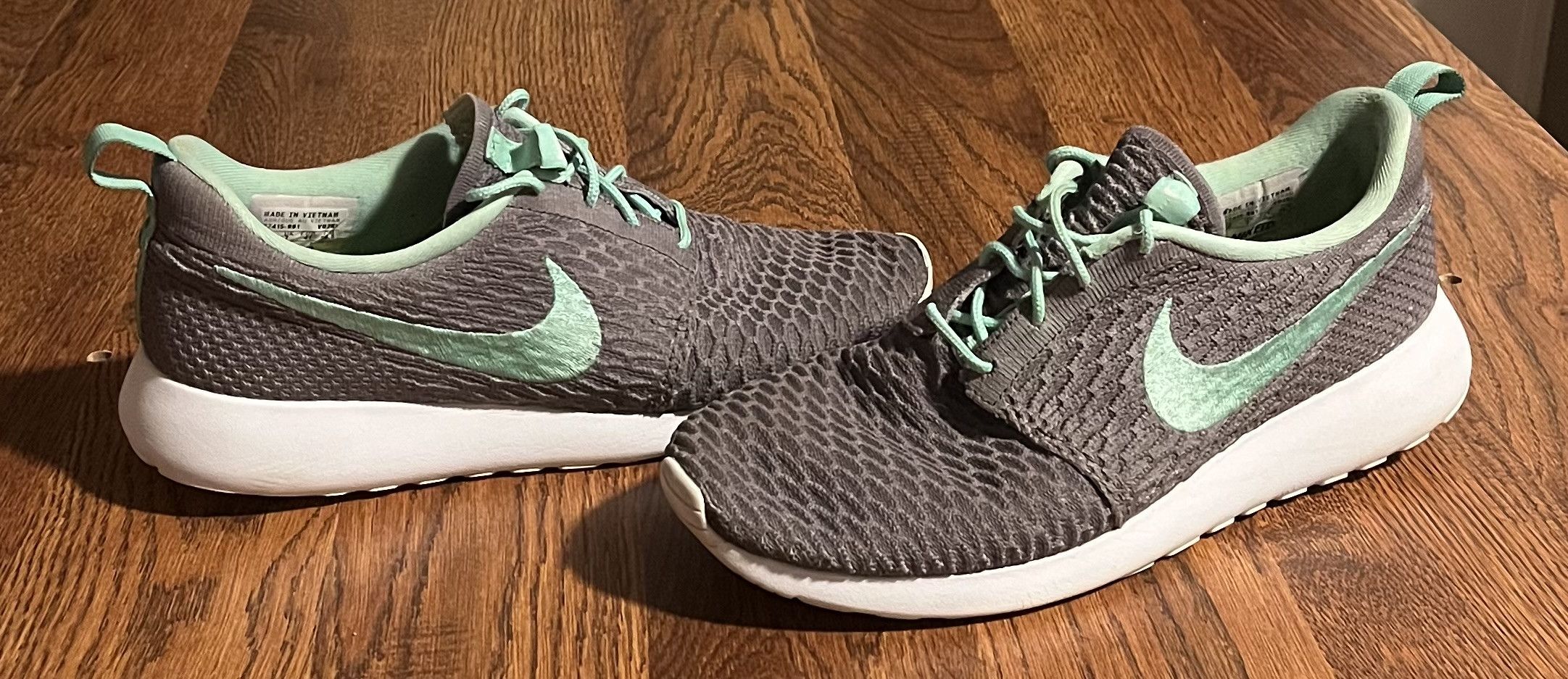 Nike Nike Roshe One iD Grey Mint Green Custom Sneakers Size US 9.5 / IT 39.5 - 1 Thumbnail