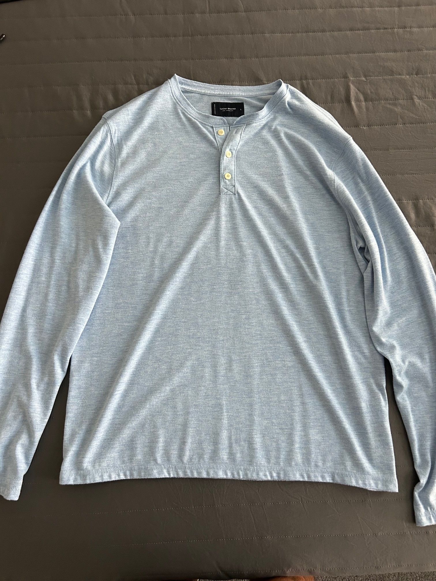 Lucky Brand Baby Blue Long Sleeve Henley – Size Large – Like New Size US L / EU 52-54 / 3 - 1 Thumbnail