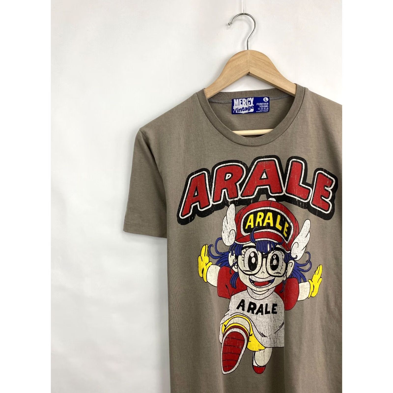 Vintage Y2K Arale Chan Mercy Vintage Design Graphic Anime T-Shirt Gray L Men XS? Size US L / EU 52-54 / 3 - 3 Thumbnail