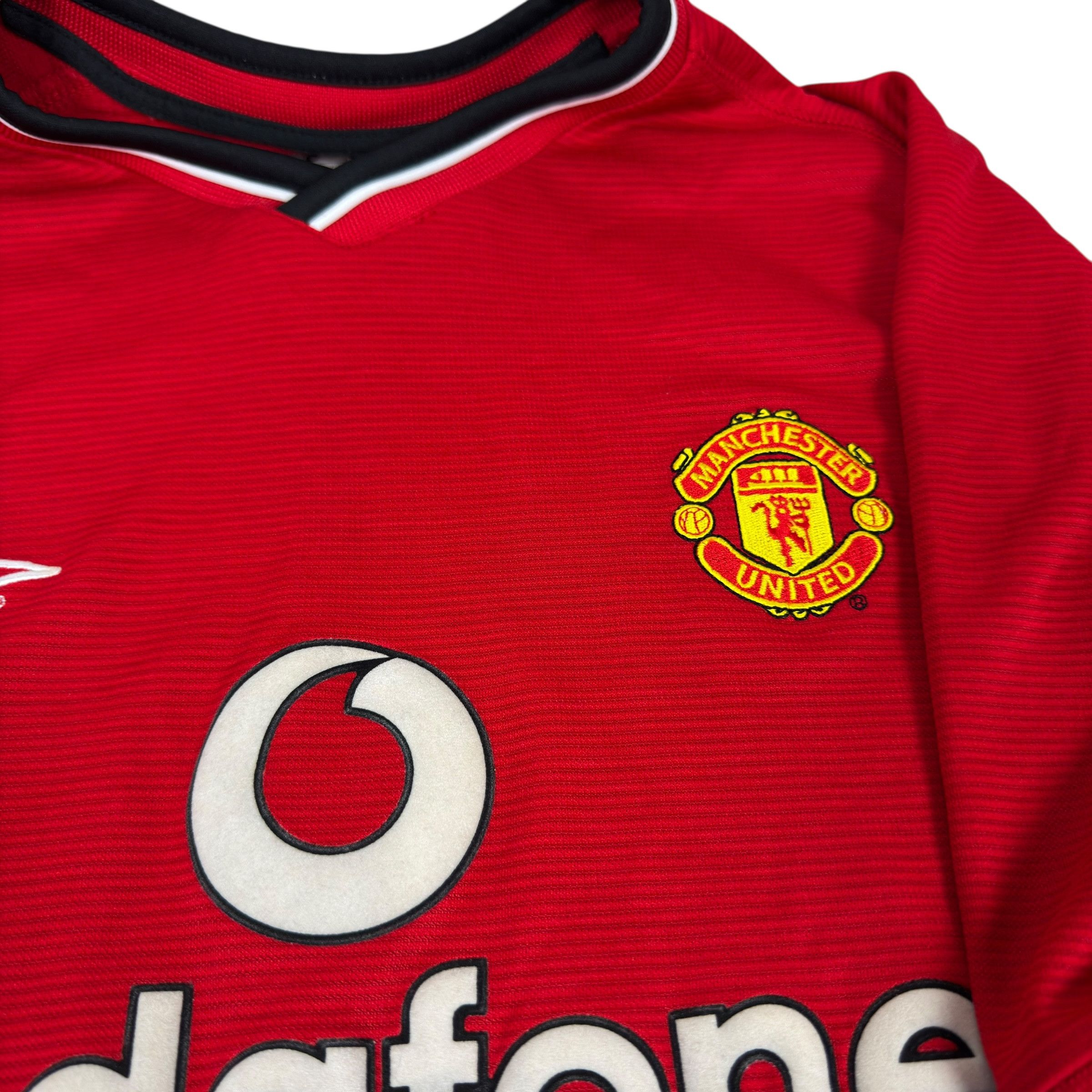 Umbro × Vintage Manchester United 02/03 Home Jersey – Umbro Vodafone Size US L / EU 52-54 / 3 - 4 Thumbnail