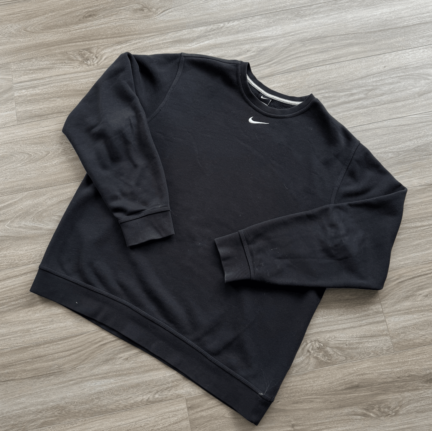 Nike × Vintage Vintage Nike Centre Solo Swoosh Crewneck Black Size US XL / EU 56 / 4 - 1 Thumbnail