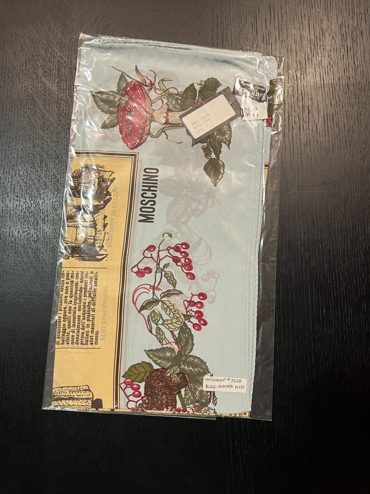Moschino Moschino Vintage Italian Silk Scarf Size ONE SIZE - 7 Thumbnail