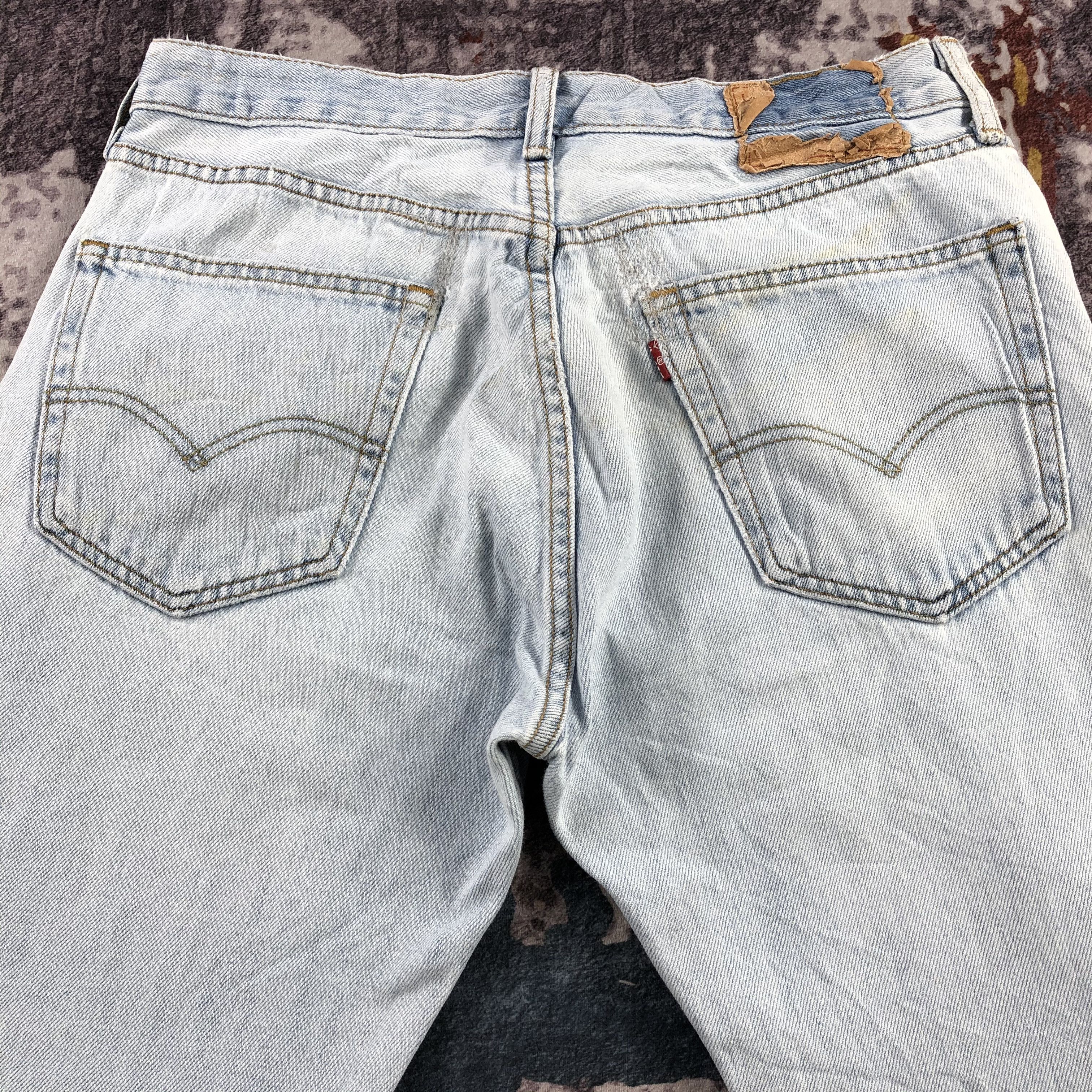 Levi's × Vintage Vintage Light Wash Levis 505 Jeans-JM3173 Size US 31 - 5 Thumbnail