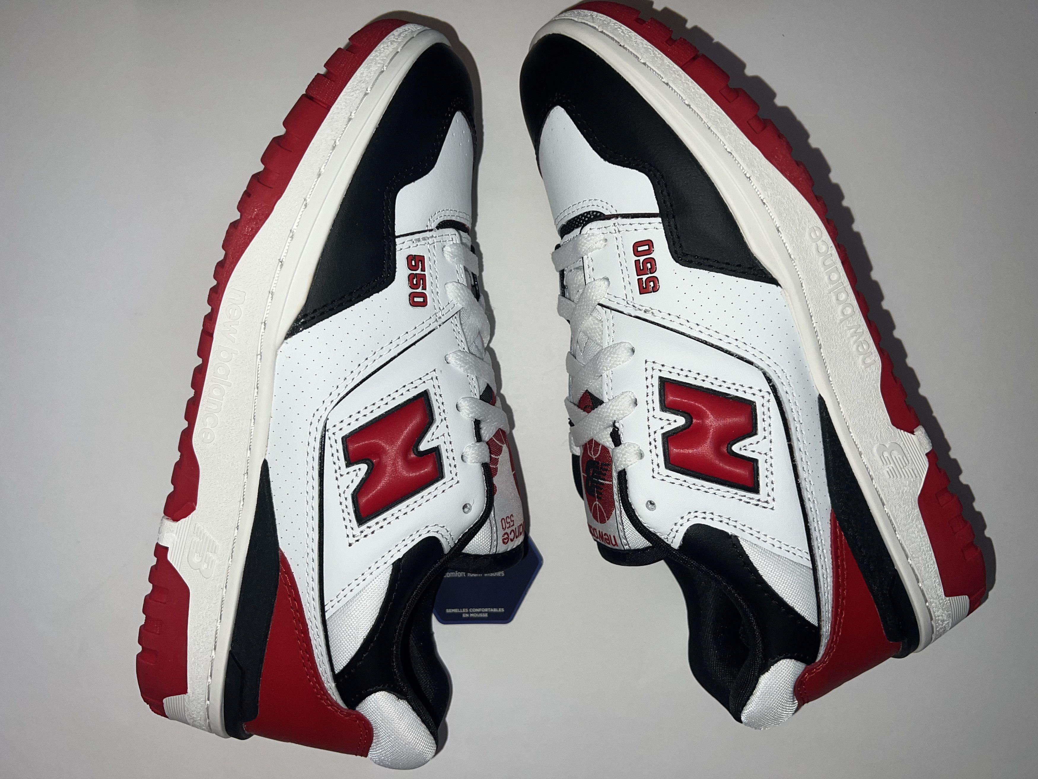 New Balance New Balance 550 Red/White/Black Size US 8.5 / EU 41-42 - 7 Thumbnail