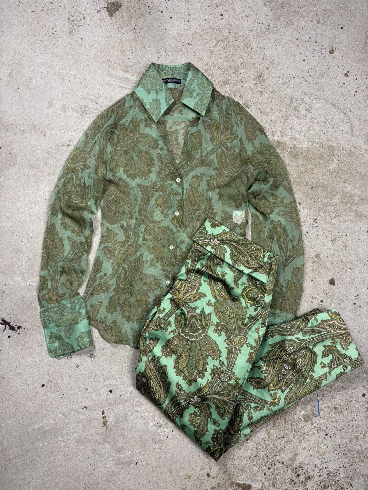 Dolce & Gabbana SS2000 Dolce & Gabbana Paisley Print Silk Set Pants + Shirt Size 30" / US 8 / IT 44 - 2 Thumbnail