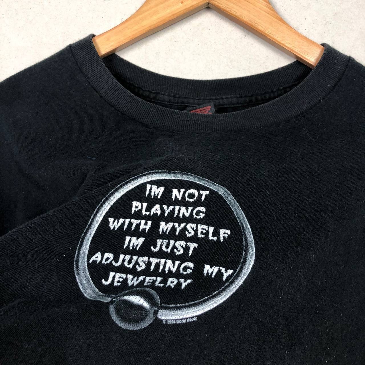 Fashion Victim Vintage 90s Fashion Victim Wording Tshirt Size US XL / EU 56 / 4 - 3 Thumbnail