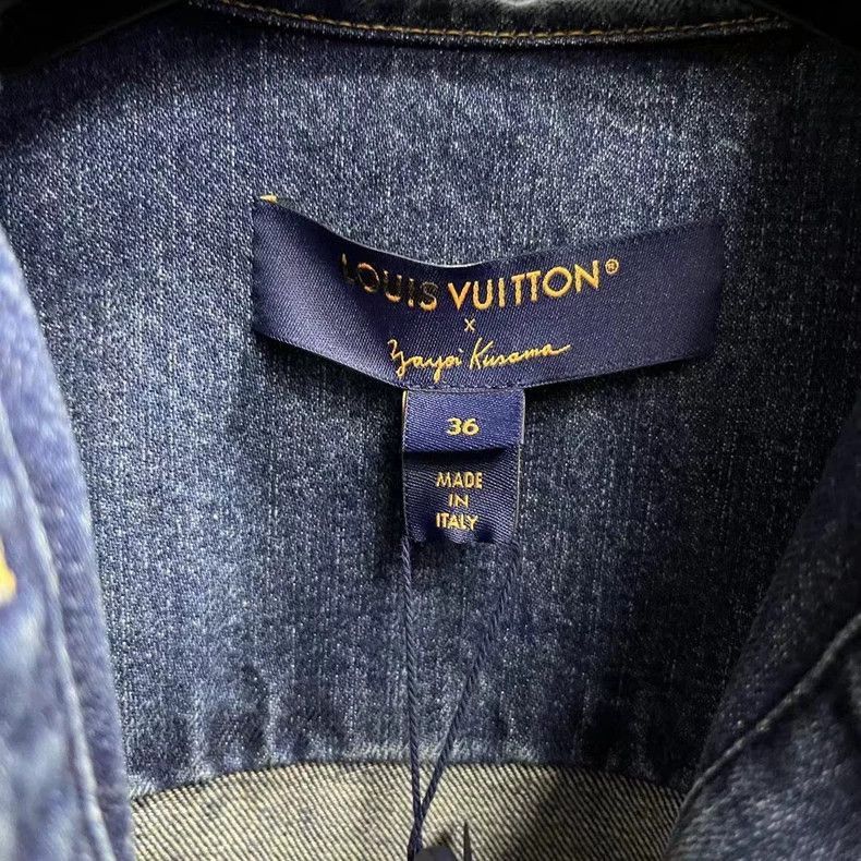Louis Vuitton louis vuitton blue badge patch long-sleeved single-breasted Size US XL / EU 56 / 4 - 4 Thumbnail