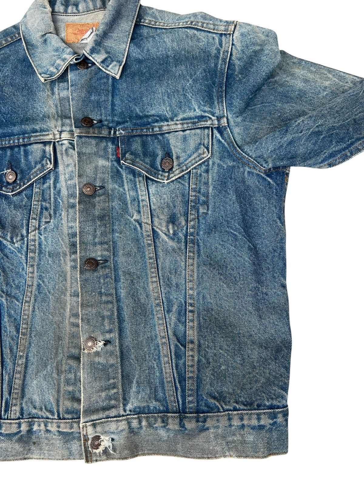 Levi's Trashed VTG 70s Levi’s Type 3 Distress Denim Trucker Jacket Size US L / EU 52-54 / 3 - 11 Thumbnail