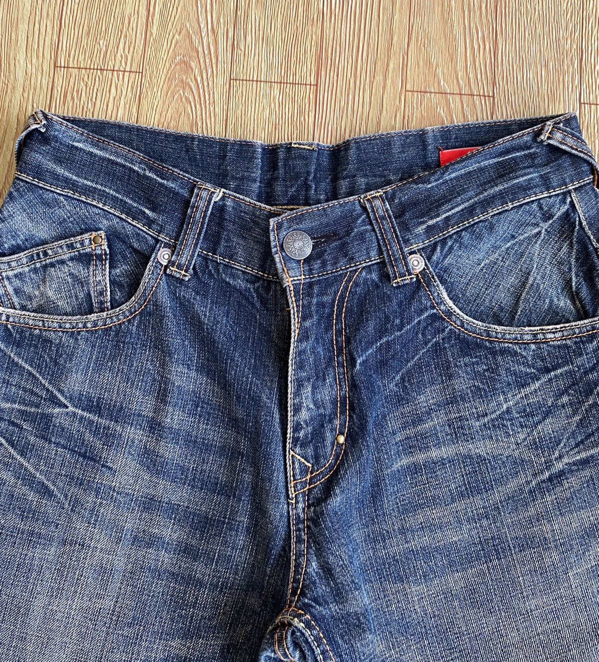 Japanese Brand Rare Design Vintage Japanese Brand UJ Flared Jeans 1990s Size US 32 / EU 48 - 3 Thumbnail
