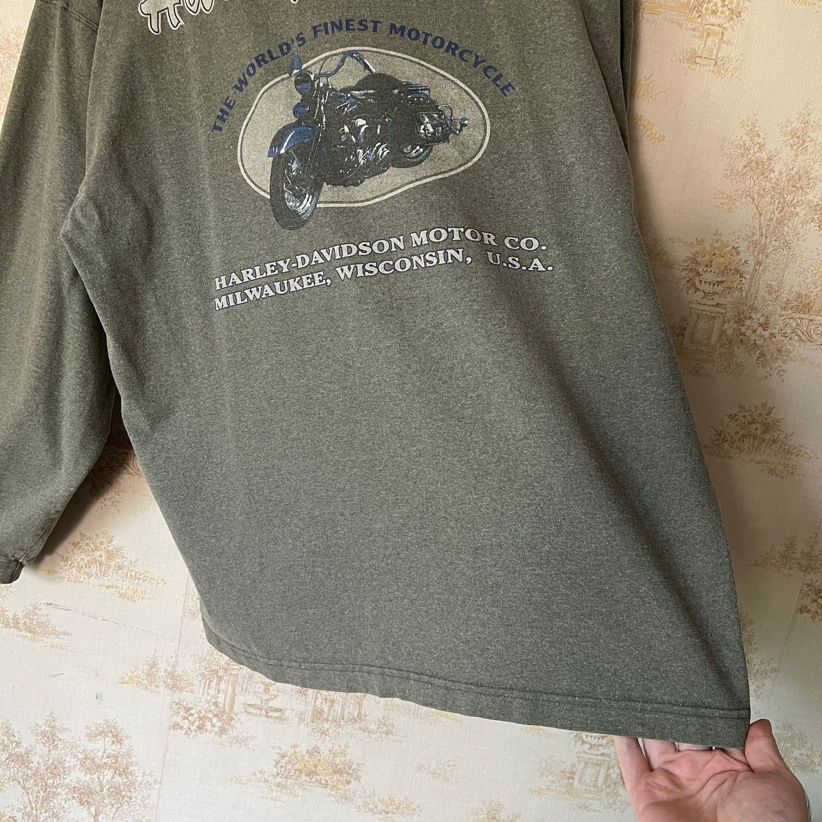 Harley Davidson 90s Harley-Davidson Henley | Milwaukee Sage Green | Size L Size US L / EU 52-54 / 3 - 12 Thumbnail