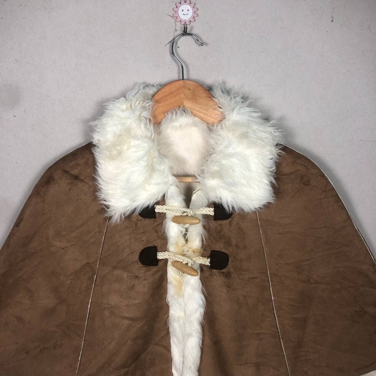 Cloak Vintage Torgiano B-3 Poncho Size US M / EU 48-50 / 2 - 3 Thumbnail
