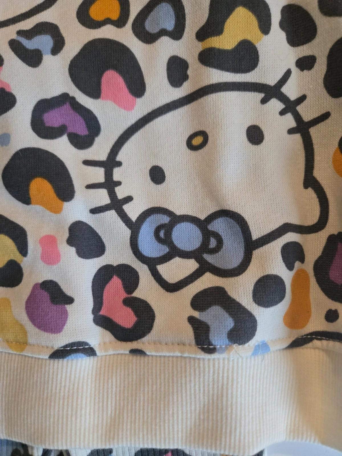 Other Hello Kitty 2 Pc.Set Sweatshirt Sweatpants 12 Months NWT Size ONE SIZE - 4 Thumbnail