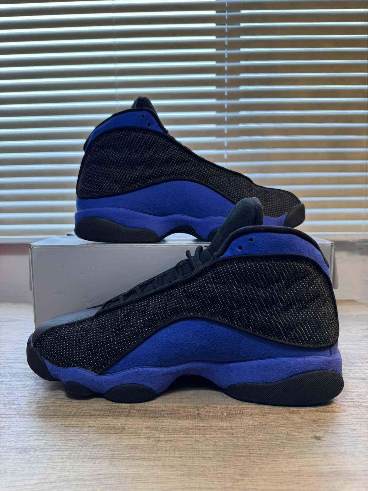 Jordan Brand Size: 9 Retro 13 Hyper Royal Size US 9 / EU 42 - 2 Thumbnail