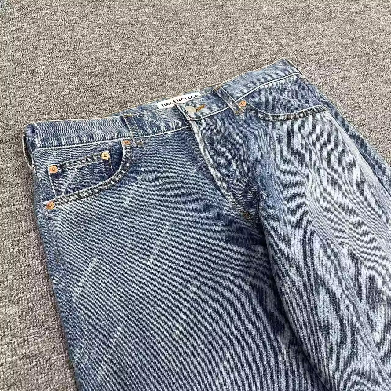 Balenciaga Balenciaga washed jeans Size US 30 / EU 46 - 2 Thumbnail