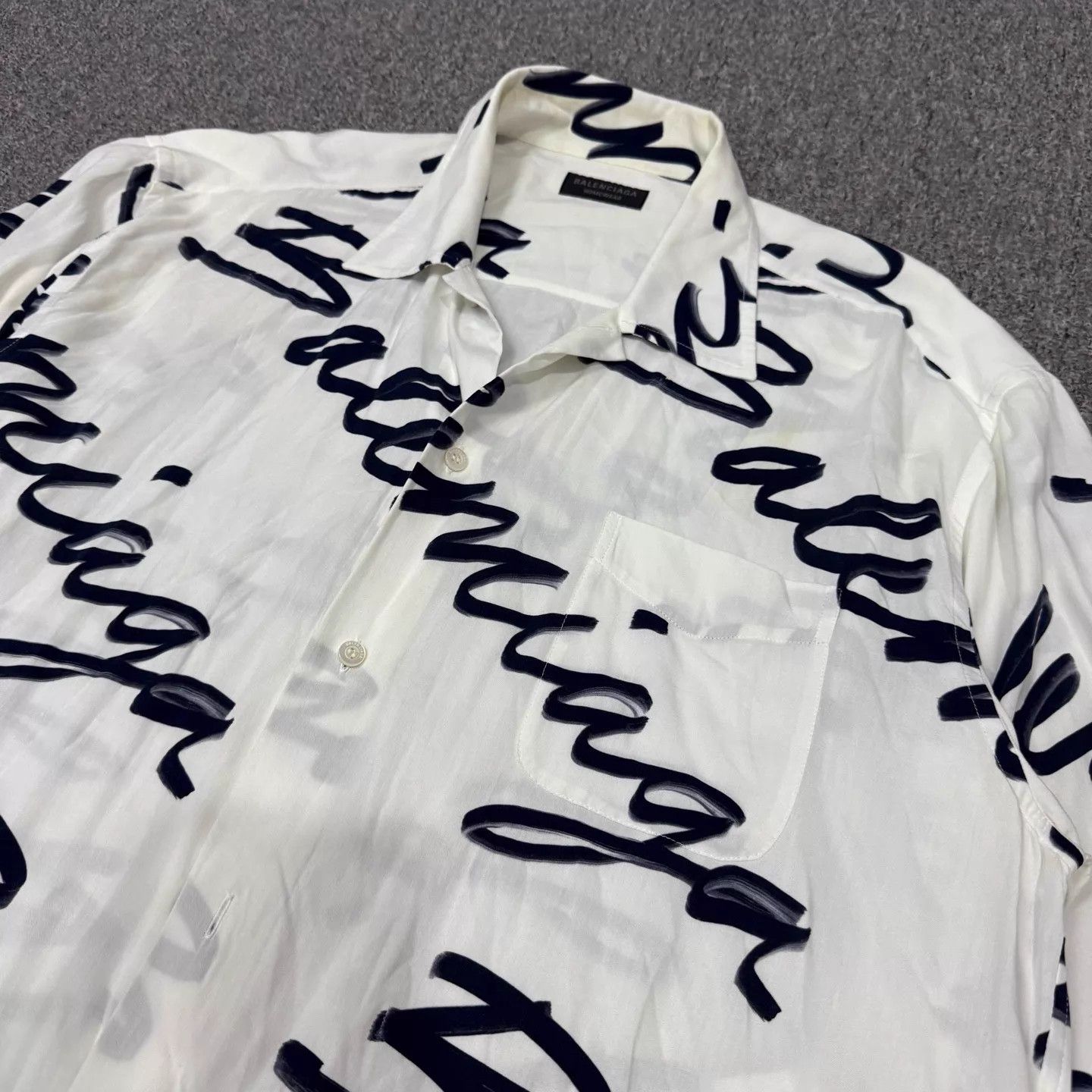Balenciaga BALENCIGIA White Script Logo LS Shirt 34W 95 New Size XS / US 0-2 / IT 36-38 - 3 Thumbnail