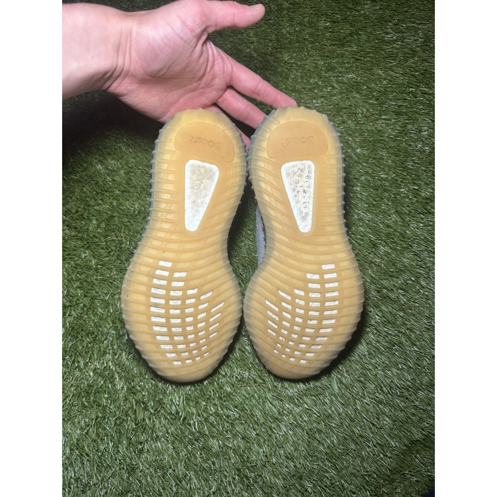 Adidas adidas Yeezy Boost 350 V2 Israfil Men's Size 6.5 / 8 Women’s Size US 6.5 / EU 39-40 - 5 Thumbnail