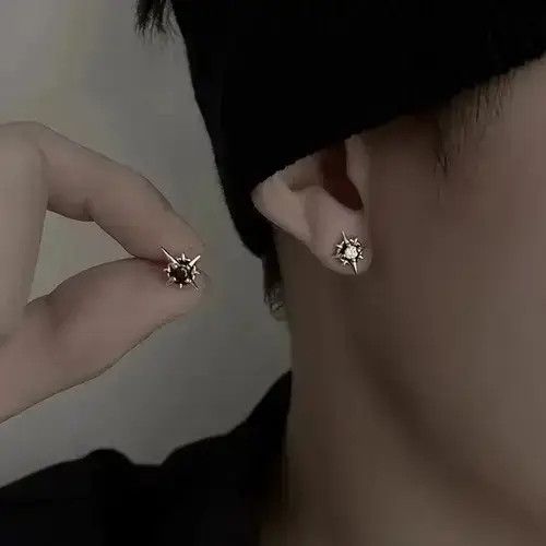 Sterling Silver Star Zircon Crystal Stone Earrings Size ONE SIZE - 2 Thumbnail