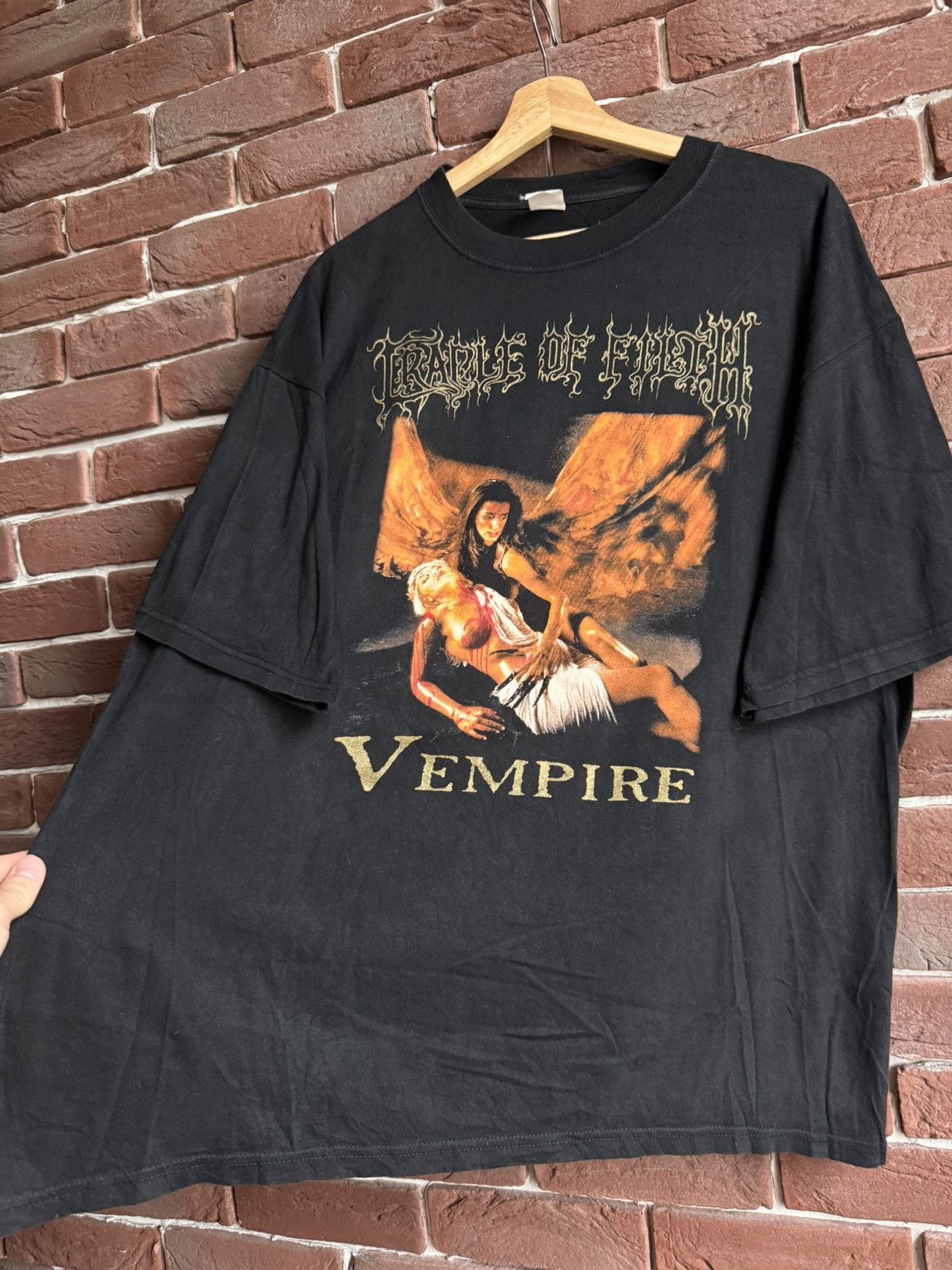 Band Tees × Vintage 1996 Cradle of Filth Vempire Blood is the life 90s Band Tee Size US XL / EU 56 / 4 - 4 Thumbnail