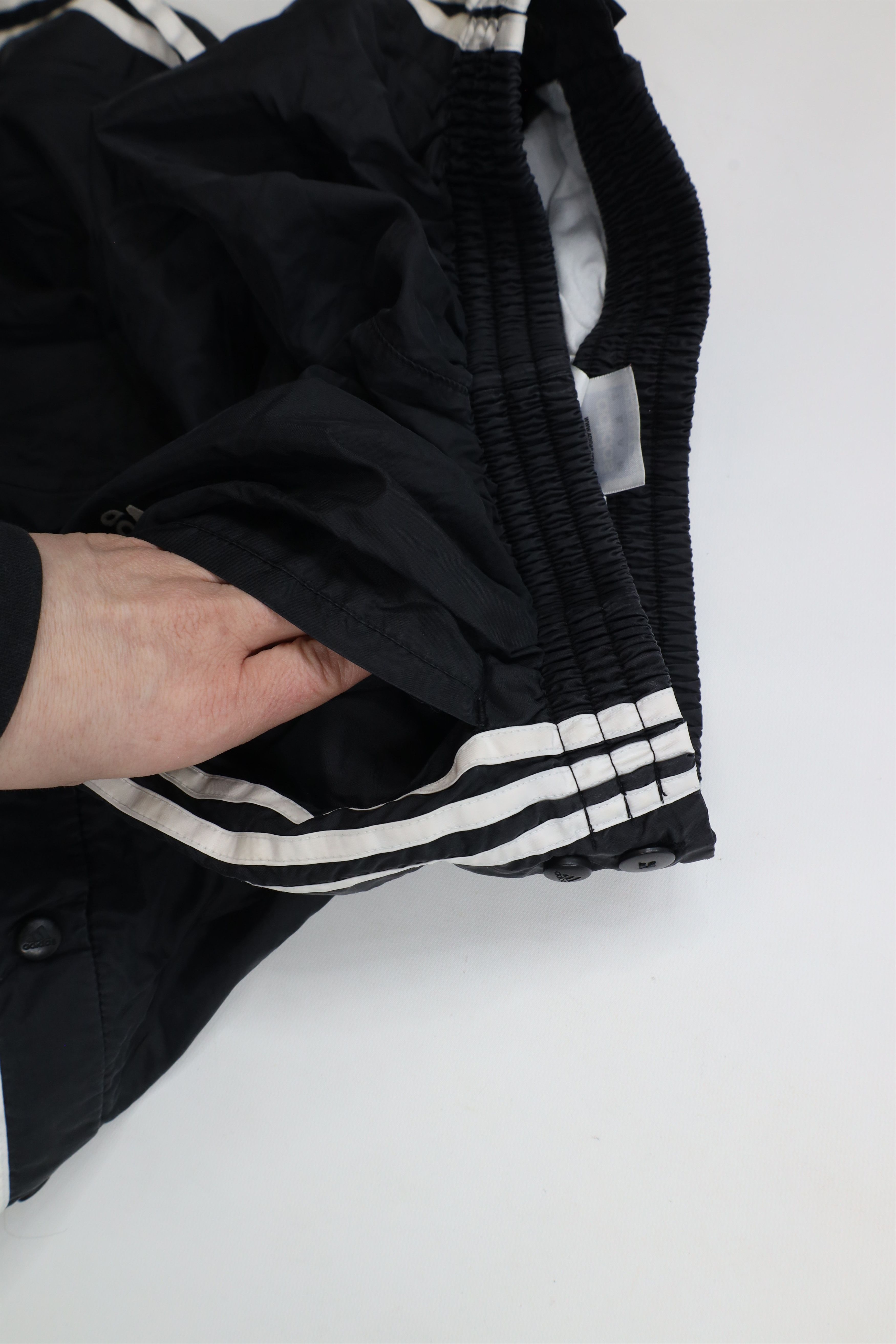 Adidas × Vintage Vintage Y2K 2001 Adidas Lined Tearaway Windbreaker Pants Size US 34 / EU 50 - 11 Thumbnail
