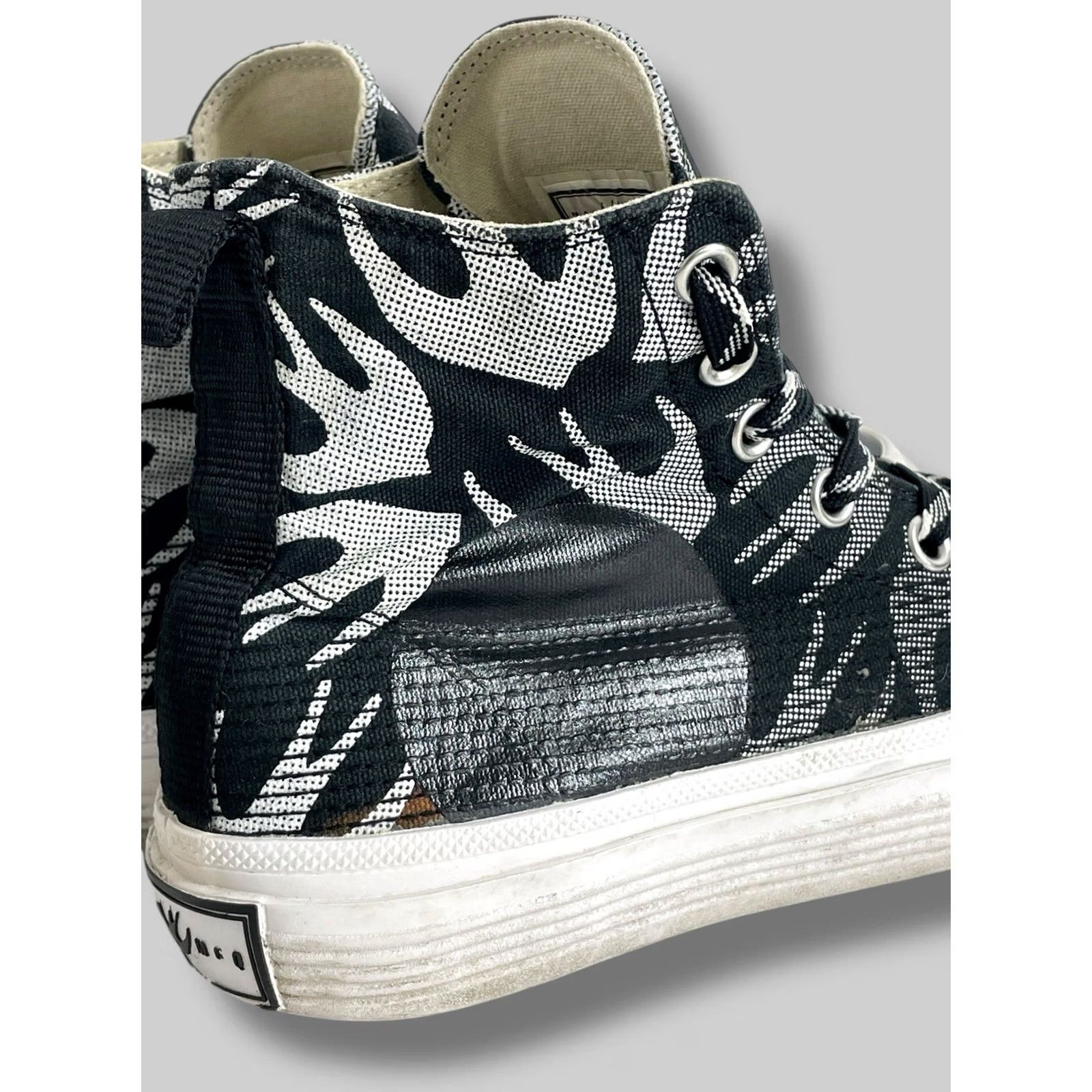Alexander McQueen Alexander McQueen Mcq Swallow High-top Sneakers Shirt Men White EU37 US6.5 UK4 Logo Cotton Upper Sneaker Casual Vintage: No Mens Size US 5 / EU 37 - 7 Thumbnail