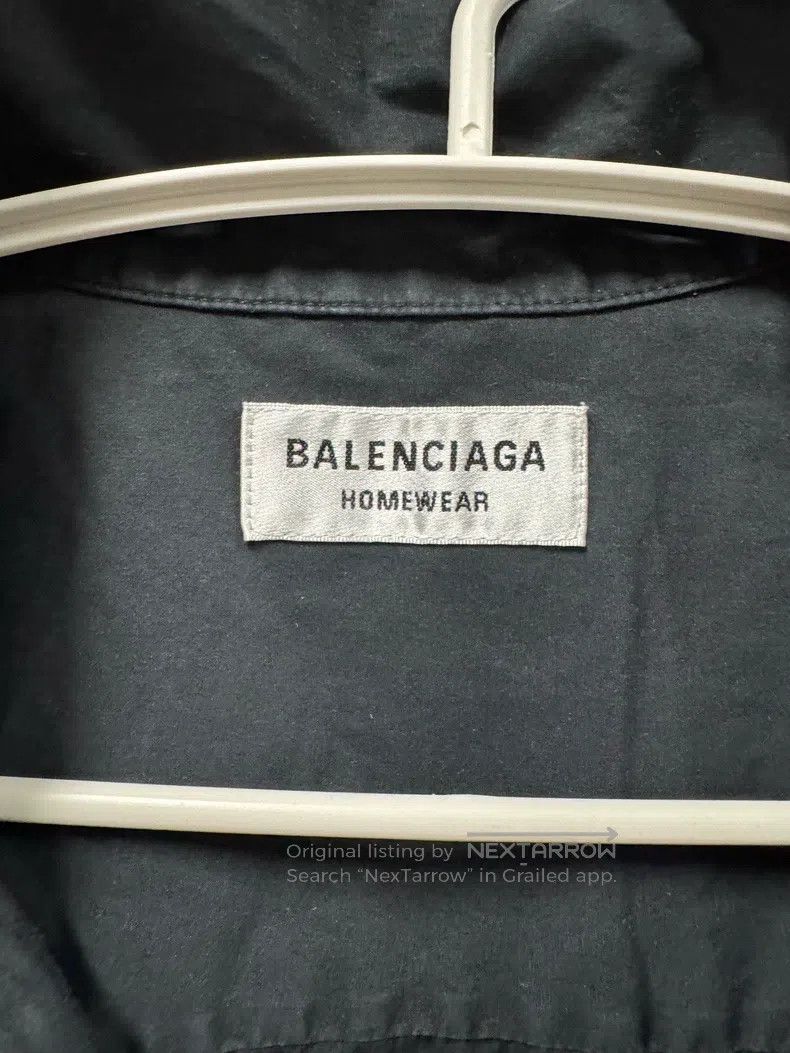 Balenciaga Balenciaga Pocket Embroidered Logo Shirt Short-sleeve Size XS / US 0-2 / IT 36-38 - 3 Thumbnail