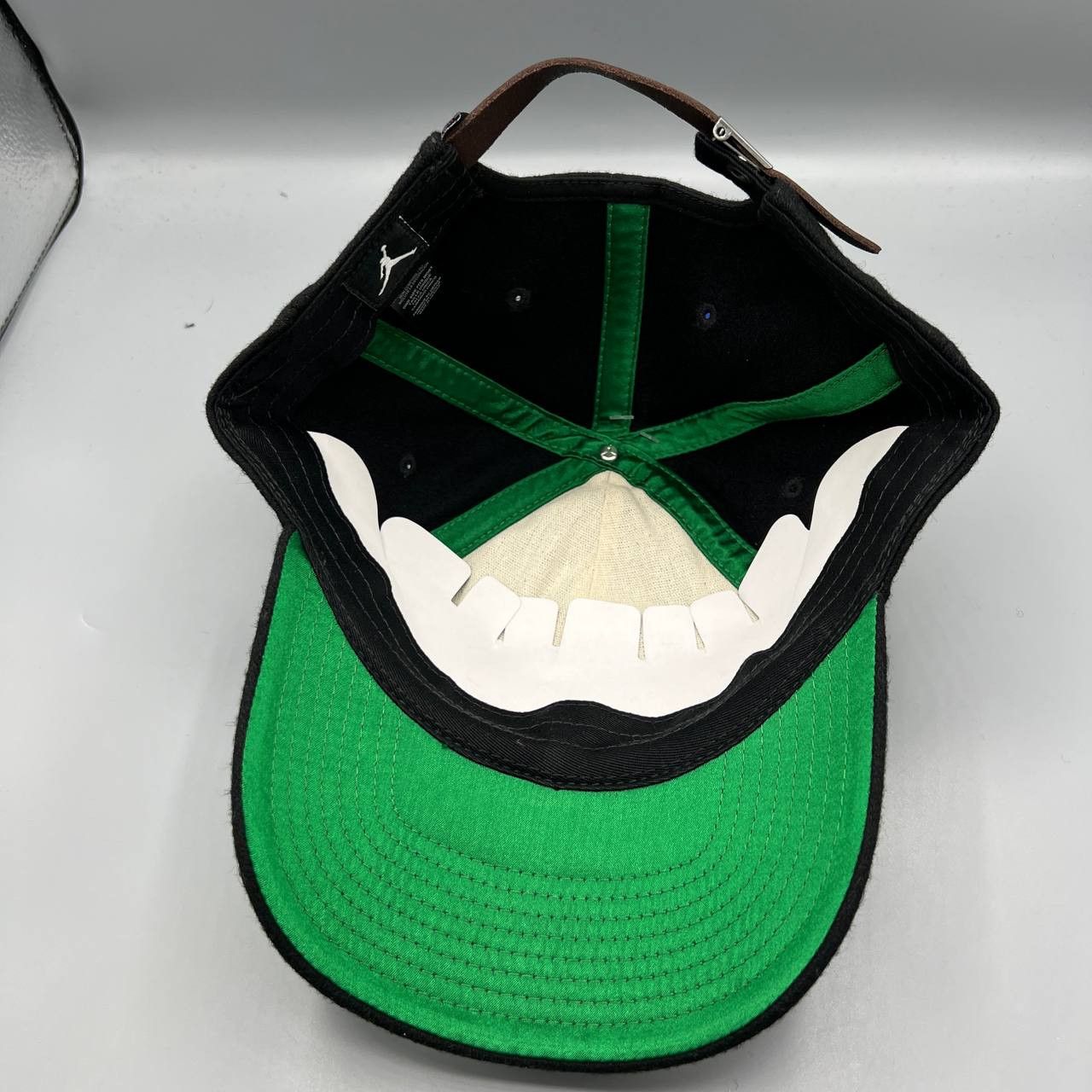 Jordan Brand Charlotte Hornets x Air Jordan Hat Men Strap Back Cap New Size ONE SIZE - 2 Thumbnail