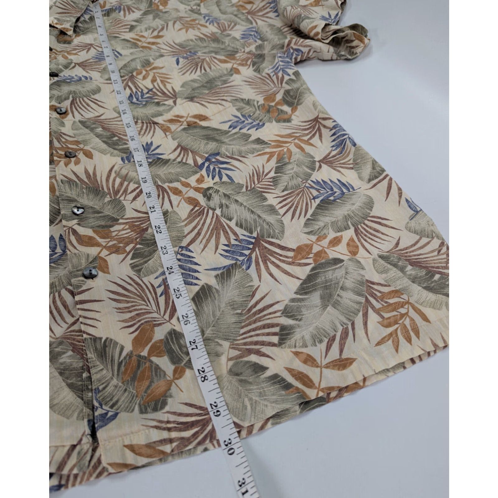 Tori Richard Tori Richard Shirt Men's XL Palm Leaf All Over Print Cotton Lawn Hawaiian Button-Up Short Sleeve Multicolor Garden Floral 90s Theme Mens Size US XL / EU 56 / 4 - 3 Thumbnail