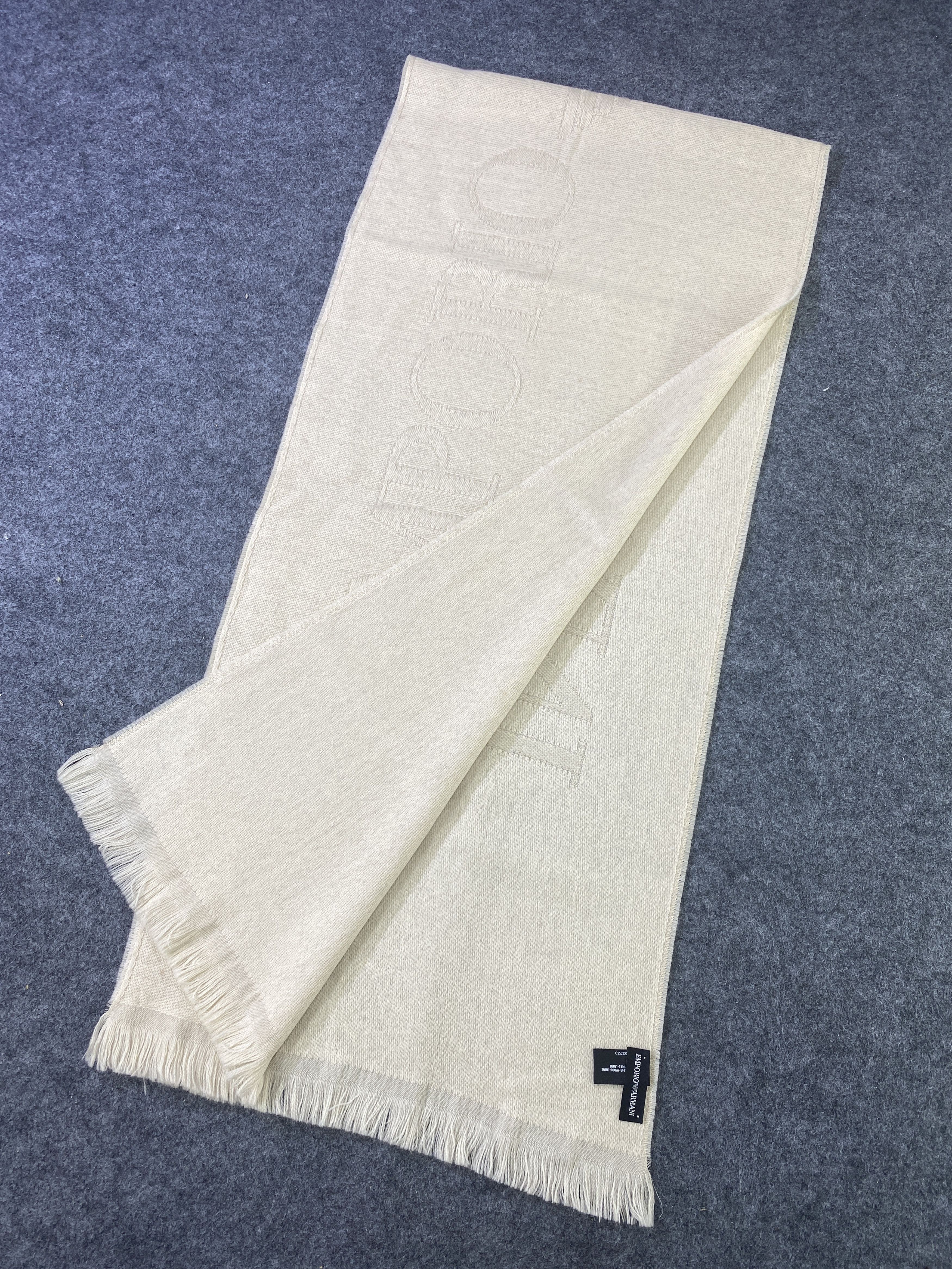 Emporio Armani Emporio Armani Scarf/Muffler/Neckwear -T866 Size ONE SIZE - 4 Thumbnail
