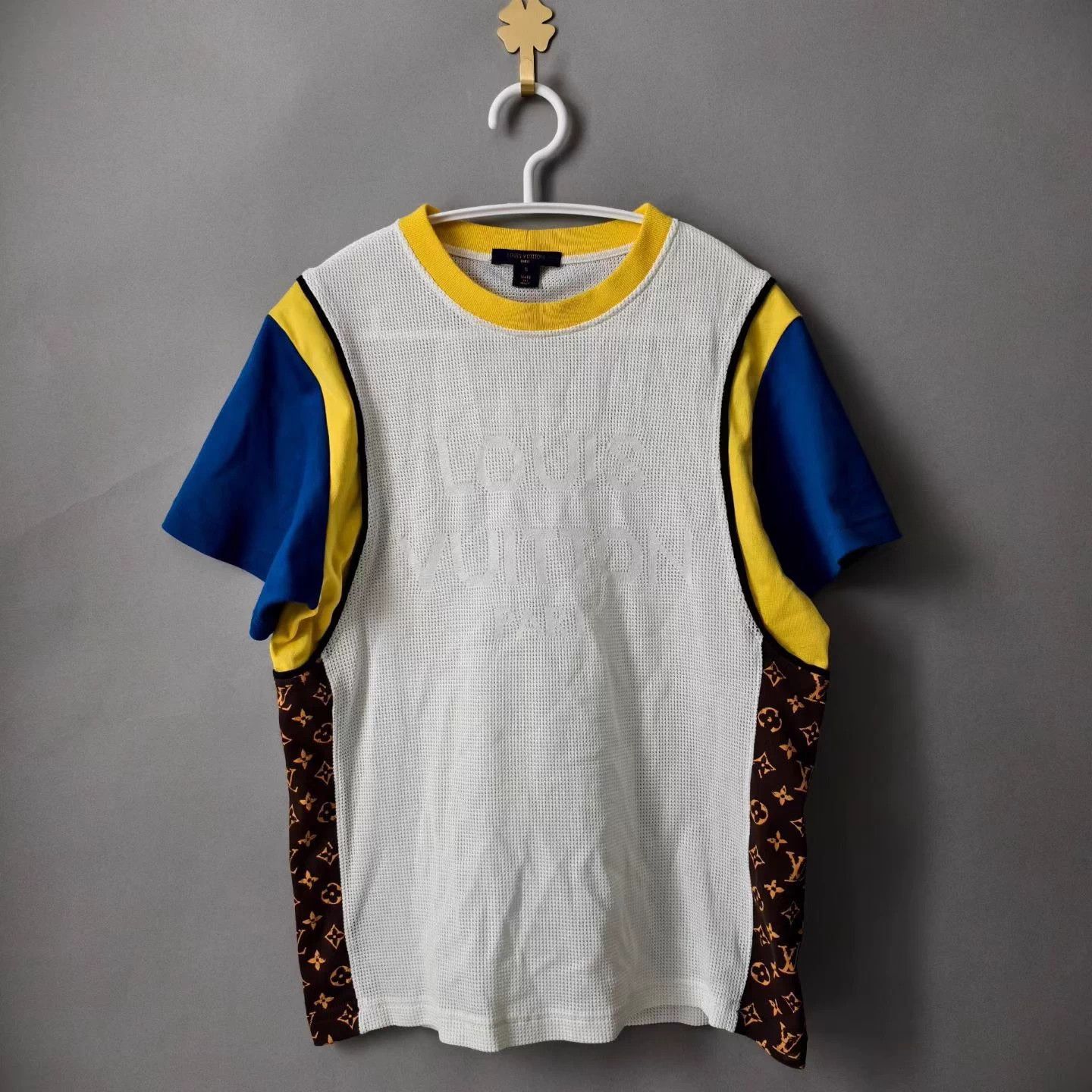Louis Vuitton Louis Vuitton Monogram blocked logo short sleeve Size US S / EU 44-46 / 1 - 1 Thumbnail