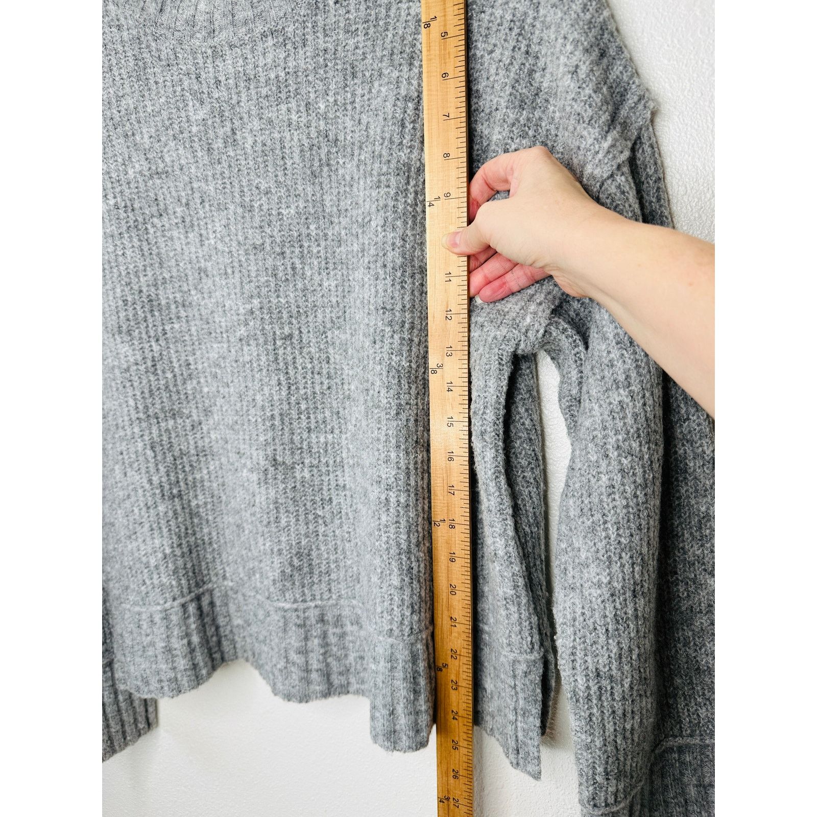 Other The Workshop Gray Keepin It Cozy Boxy Long Sleeve Sweater M Size M / US 6-8 / IT 42-44 - 14 Thumbnail