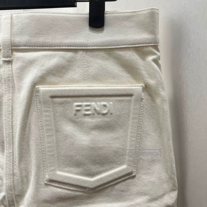Fendi Fendi A denim half-skirt Size 27" / US 4 / IT 40 - 6 Thumbnail