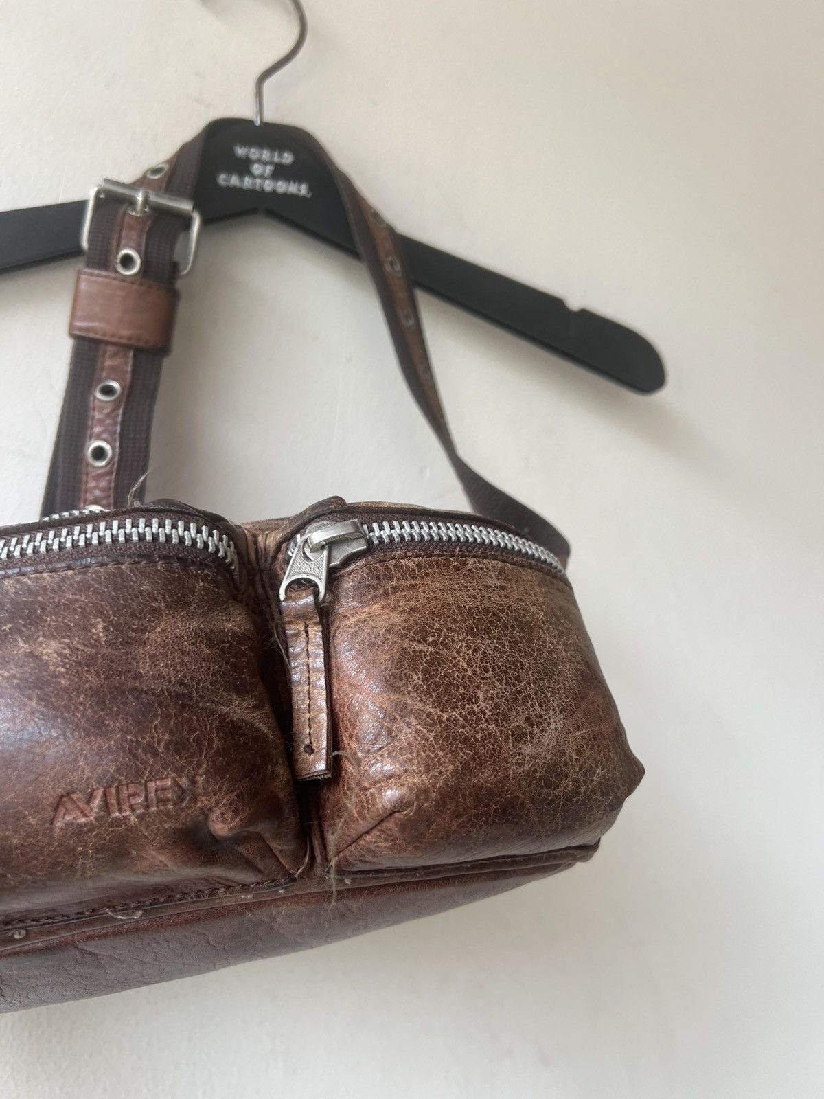 Avirex Vintage 2000s Avirex Distress Patina Leather Cargo Chest Bag Size ONE SIZE - 23 Thumbnail