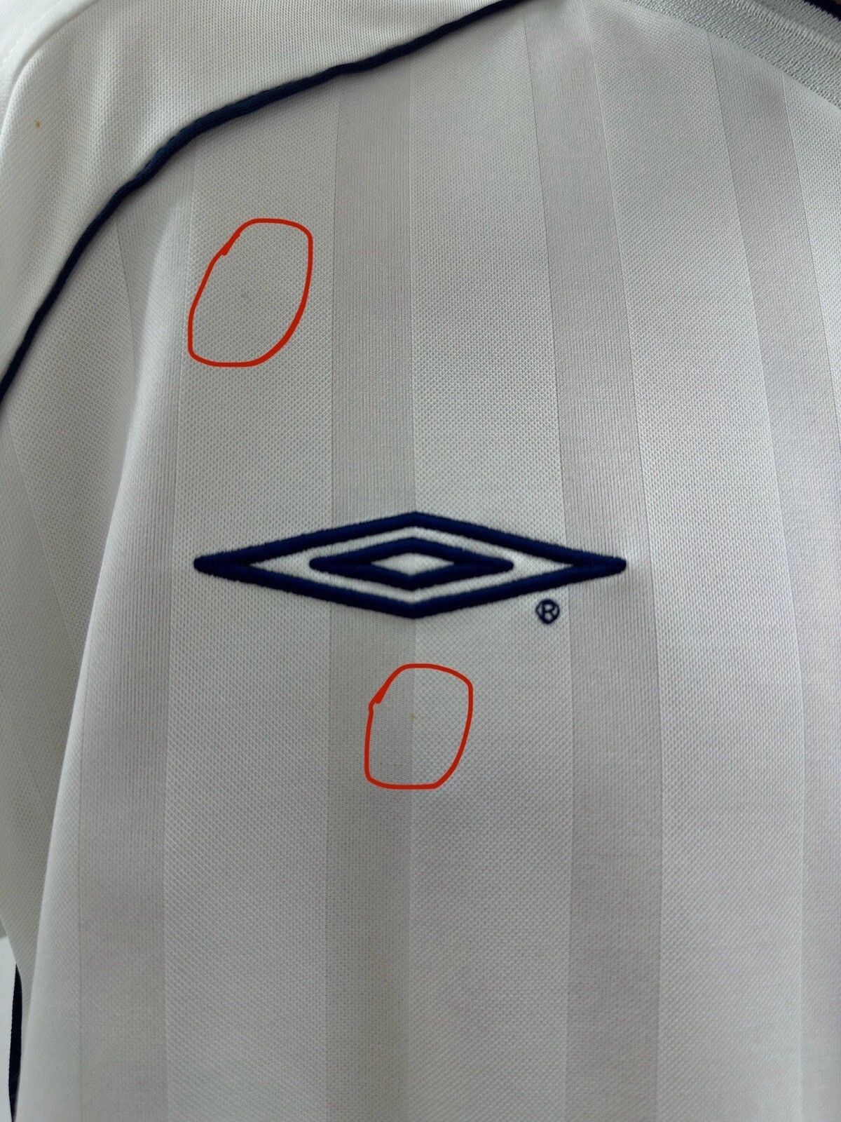 Umbro VINTAGE NATIONAL ENGLAND 2002 2003 2004 HOME JERSEY SOCCER Size US XL / EU 56 / 4 - 11 Thumbnail