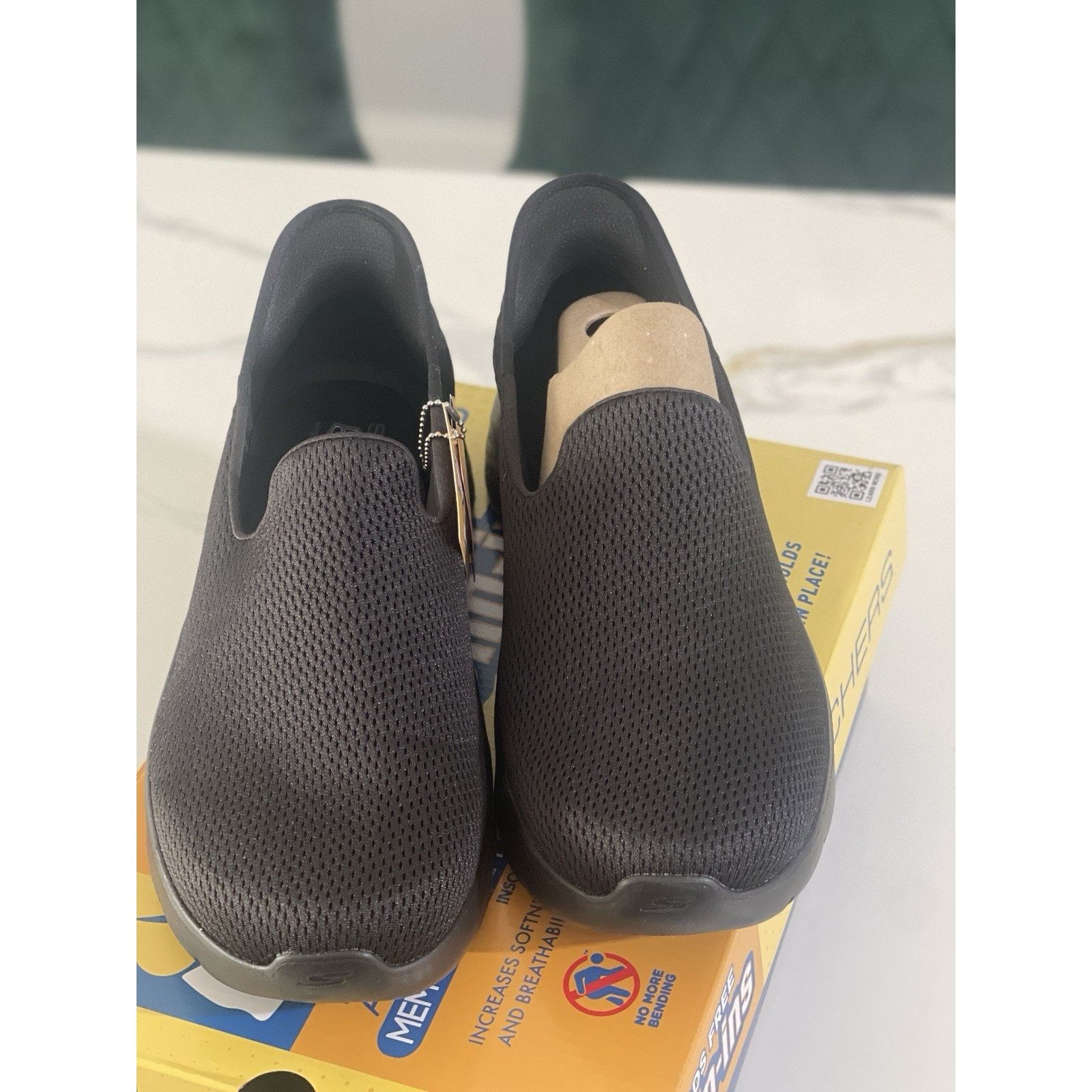 SKECHERS Skechers Go Walk Flex Relish Sneaker Women, Size 13 WIDE FIT Size US 12 / IT 42 - 6 Thumbnail