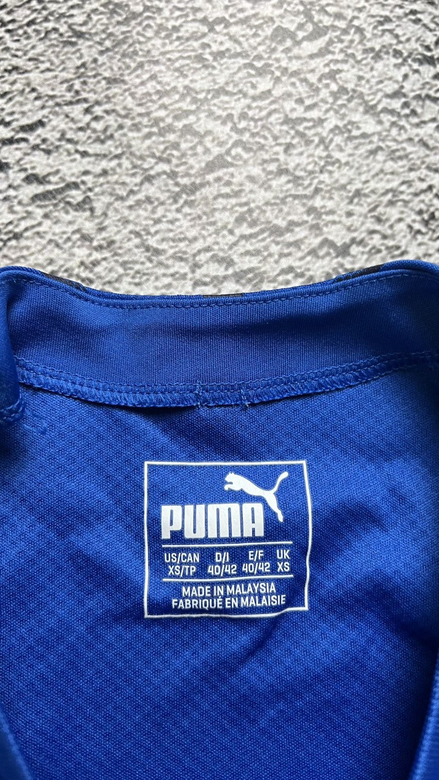 Puma 2017-2018 Italy national football team puma jersey Size US S / EU 44-46 / 1 - 5 Thumbnail