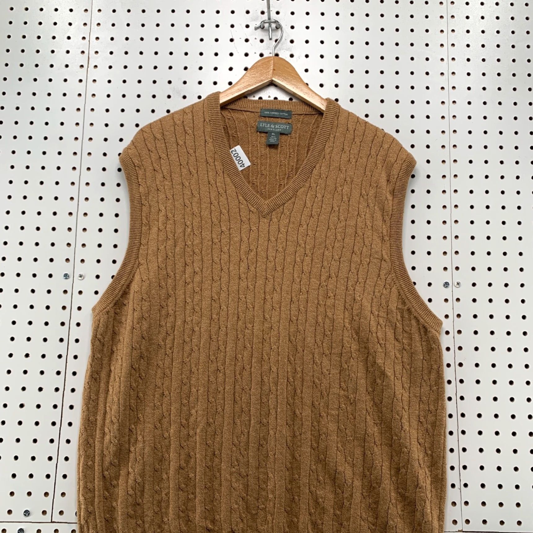 Lyle & Scott VINTAGE Lyle & Scott Scotland Knit Sweater Vest Mens XL Brown Cable Knit 22x29 Size US XL / EU 56 / 4 - 2 Thumbnail