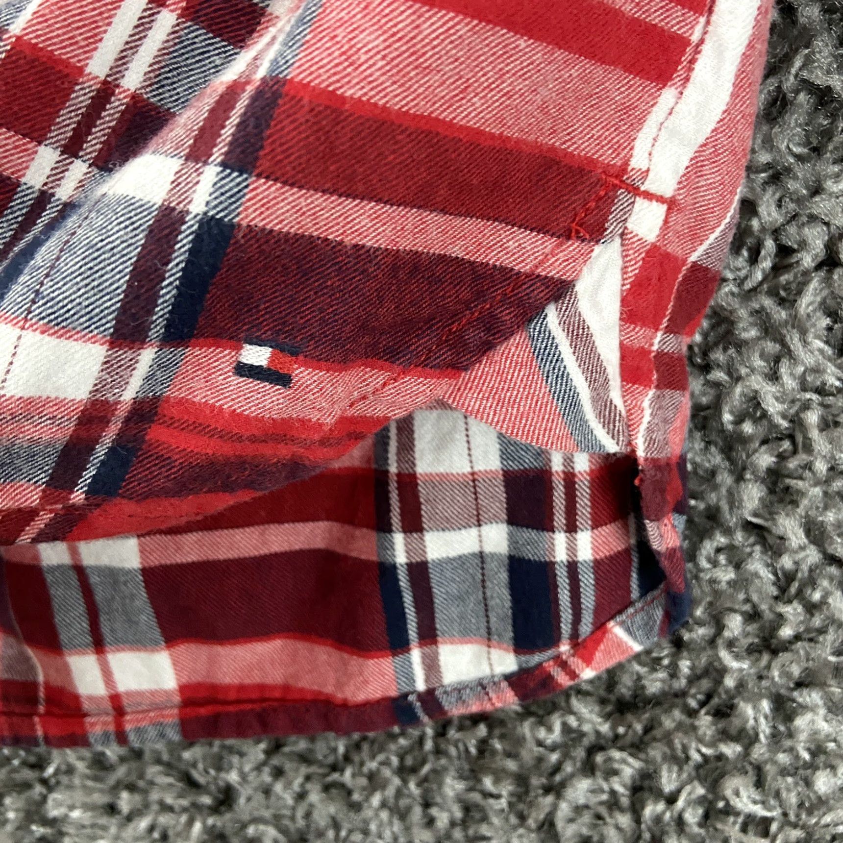 Tommy Hilfiger TOMMY HILFIGER Plaid Blouse Women’s M Long Sleeve Multicolor Pattern Size M / US 6-8 / IT 42-44 - 2 Thumbnail