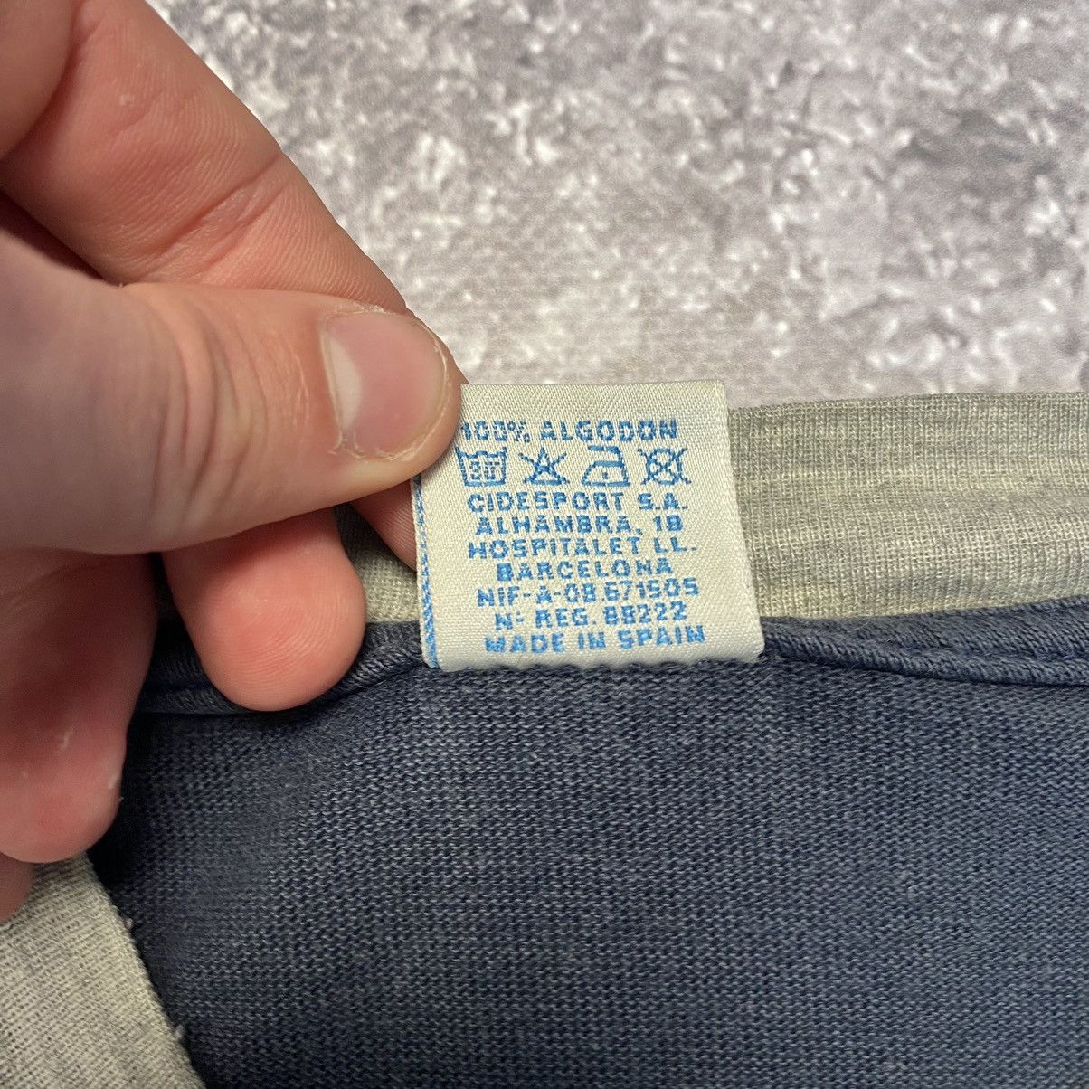Other Vintage Nike Basketball Big Centre logo 90’s tee Size US XL / EU 56 / 4 - 15 Thumbnail