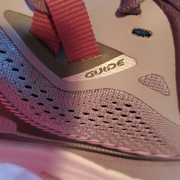 Saucony Saucony Womens Guide 15 Formit Powerrun Purple Gray Sz. 7.5 Size US 7.5 / IT 37.5 - 10 Thumbnail