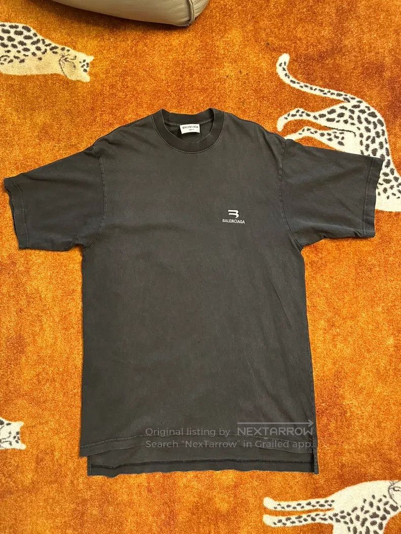Balenciaga Balenciaga Washed black short-sleeve shirt Size US S / EU 44-46 / 1 - 1 Thumbnail