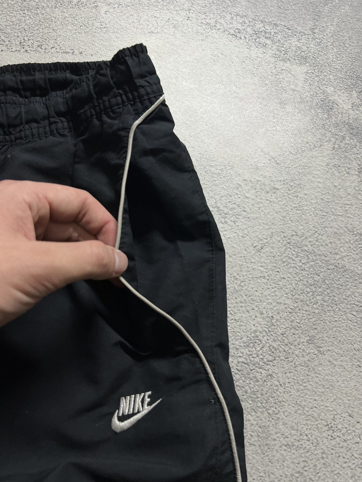Nike × Vintage Vintage Y2K Nike Nylon Pants 00’s Size US 34 / EU 50 - 6 Thumbnail