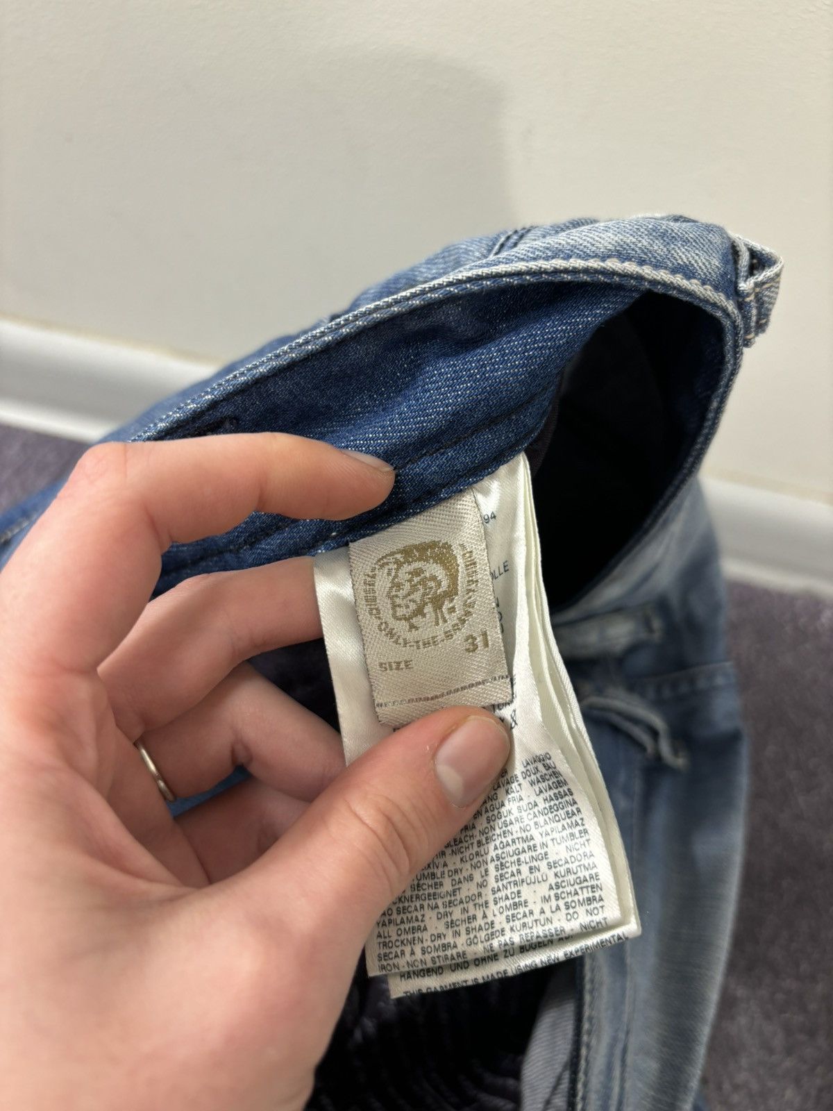 Diesel Diesel Iakop NWT Regular Slim Washed Blue Denim Jeans Size US 31 - 13 Thumbnail