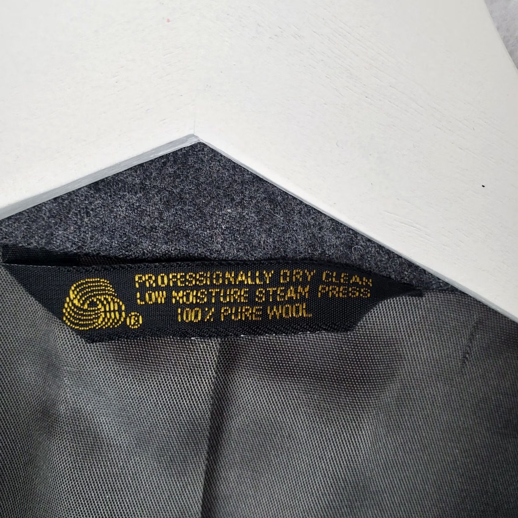 Vintage Barrister Blazer Jacket Men's 42 Gray Wool Single Breasted Size 42R - 6 Thumbnail