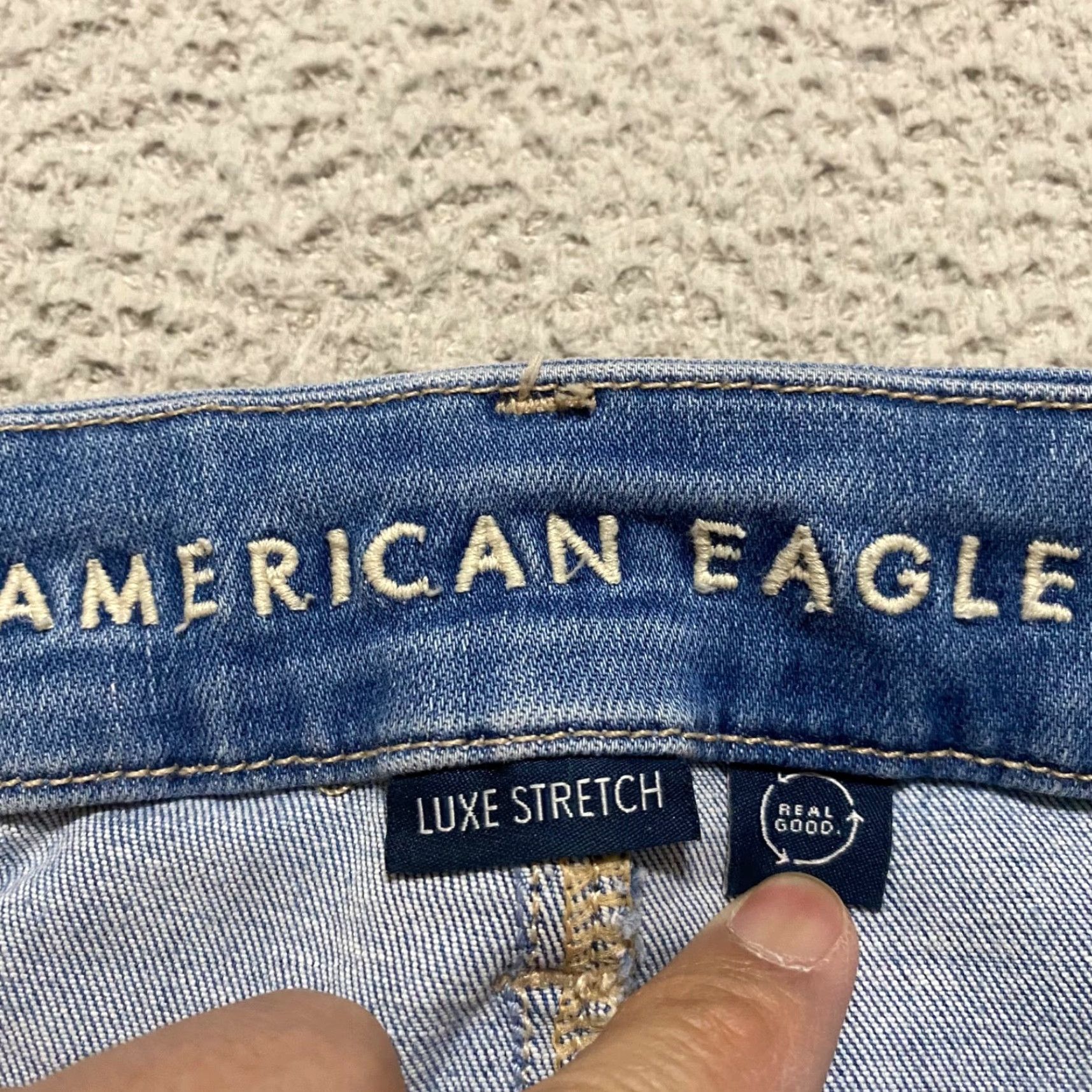 American Eagle Outfitters American Eagle Jeans Womens 4P Blue Denim High Rise Jegging Distressed Raw Hem Size 27" / US 4 / IT 40 - 3 Thumbnail