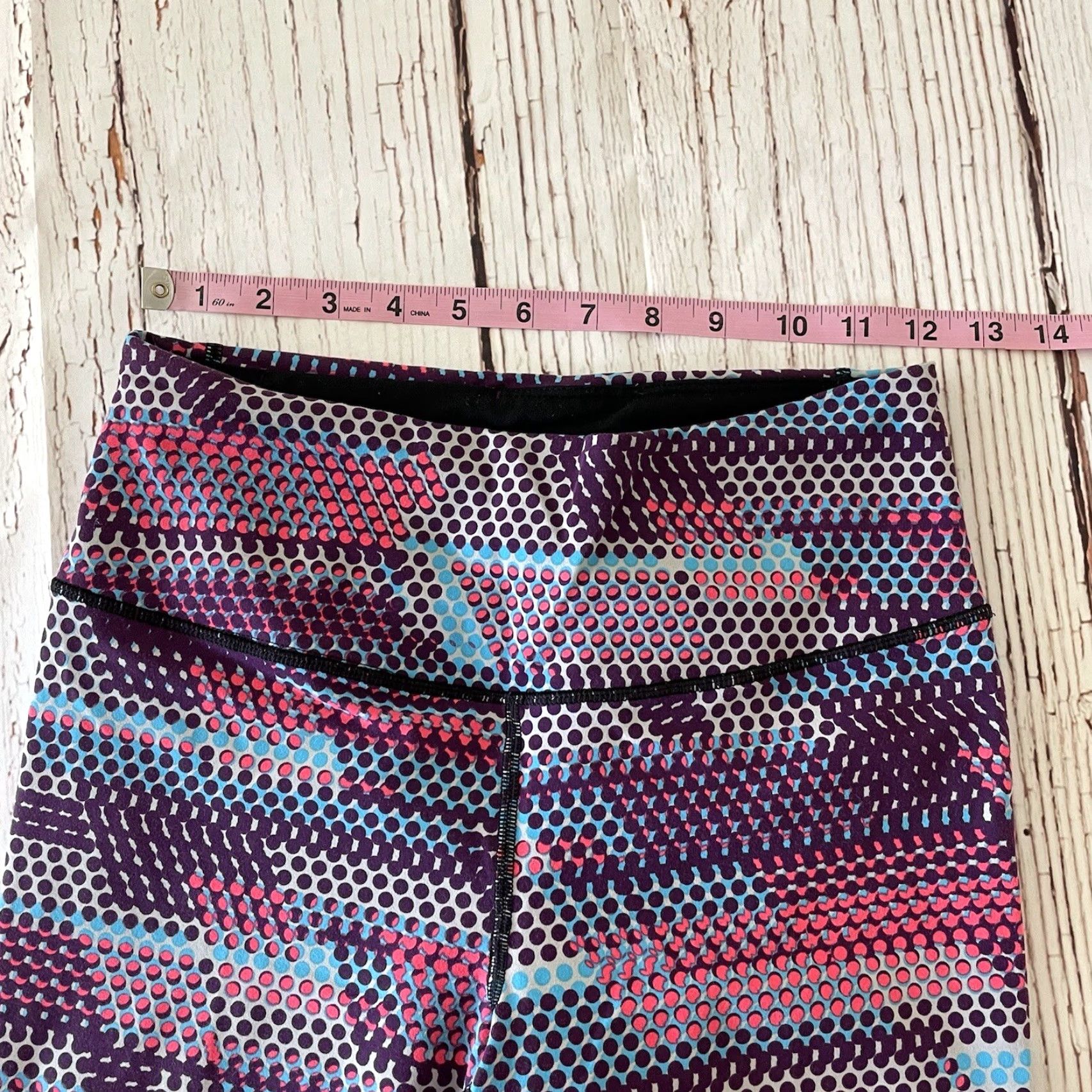 Victoria's Secret Victoria's Secret Knockout Tight Yoga Pants Dots Women's Small Size 28" / US 6 / IT 42 - 3 Thumbnail
