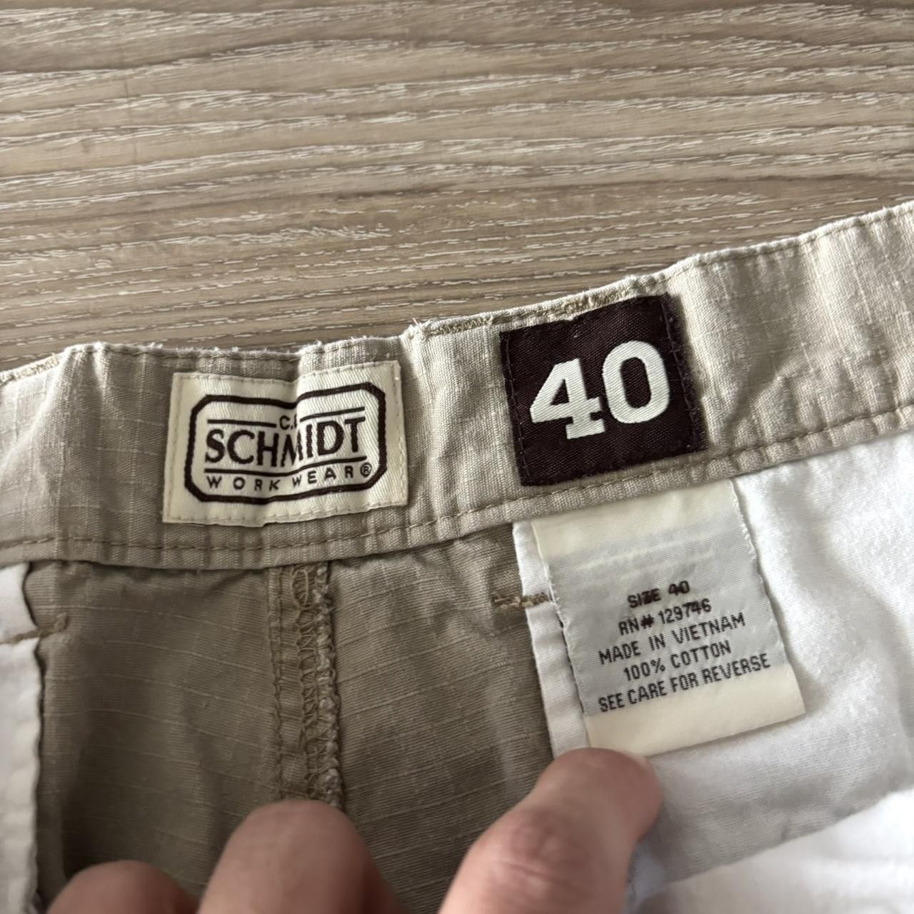 Vintage Crazy Vintage Y2K/2000s Cream Skater Workwear Cargo Shorts! Size 38 Size US 38 / EU 54 - 6 Thumbnail