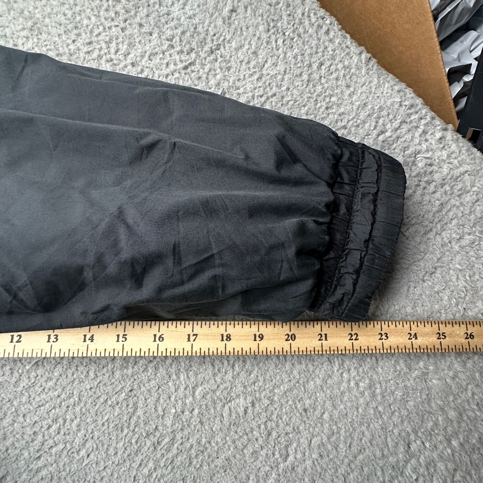 Other VTG 90s FANS Pick Chicago Bulls Puffer Hooded Jacket Medium Size US M / EU 48-50 / 2 - 7 Thumbnail